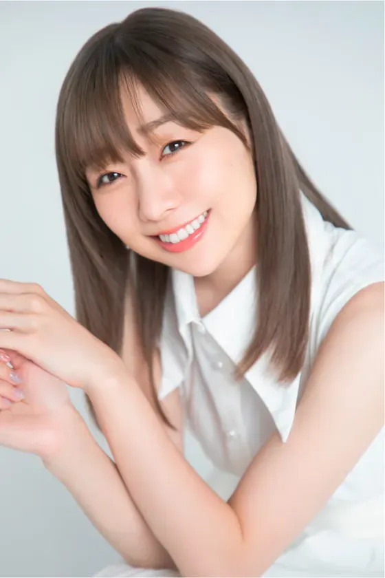 笑顔の女性のポートレート