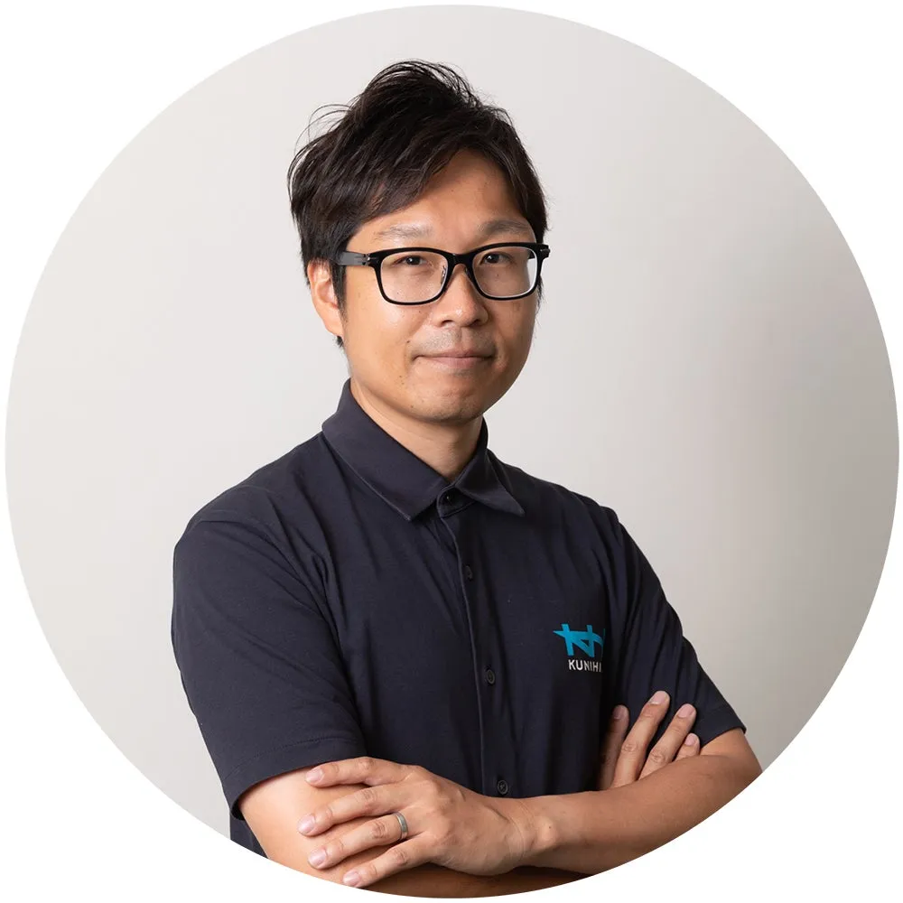 眼鏡をかけた男性のポートレート