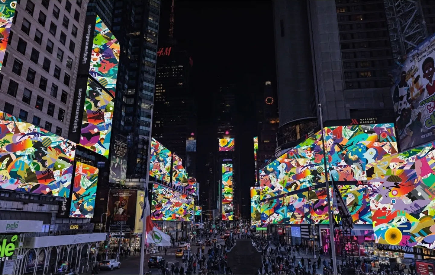 タイムズスクエアの夜景、巨大な広告群