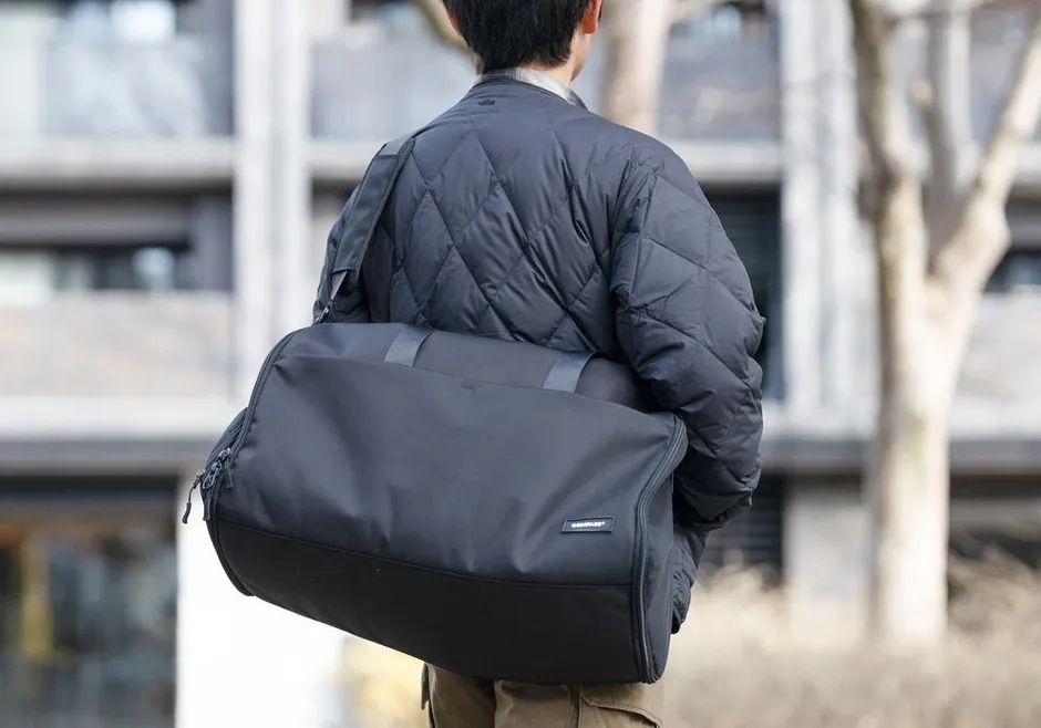 キャリーケースに固定した様子