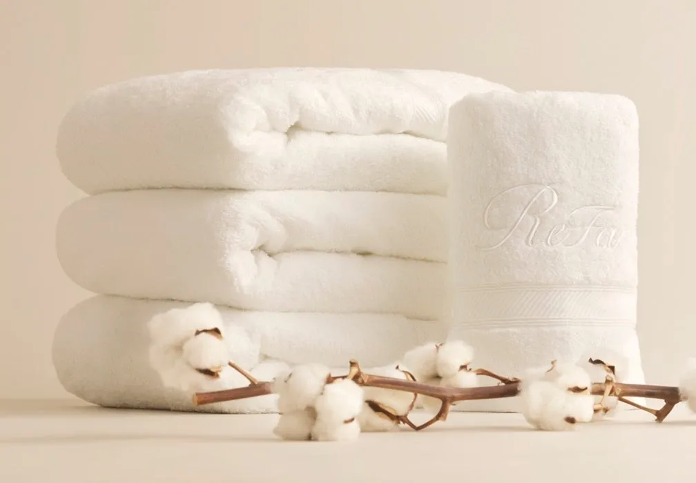 ReFaロゴ入り白タオル