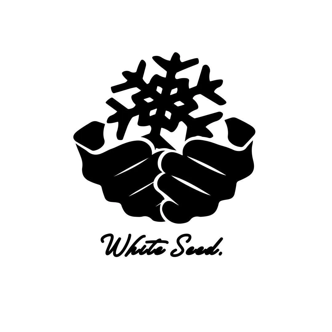 白い背景に、両手で雪の結晶を包み込んでいるようなシルエットが描かれたロゴデザイン。「White Seed.」という文字も含まれている。