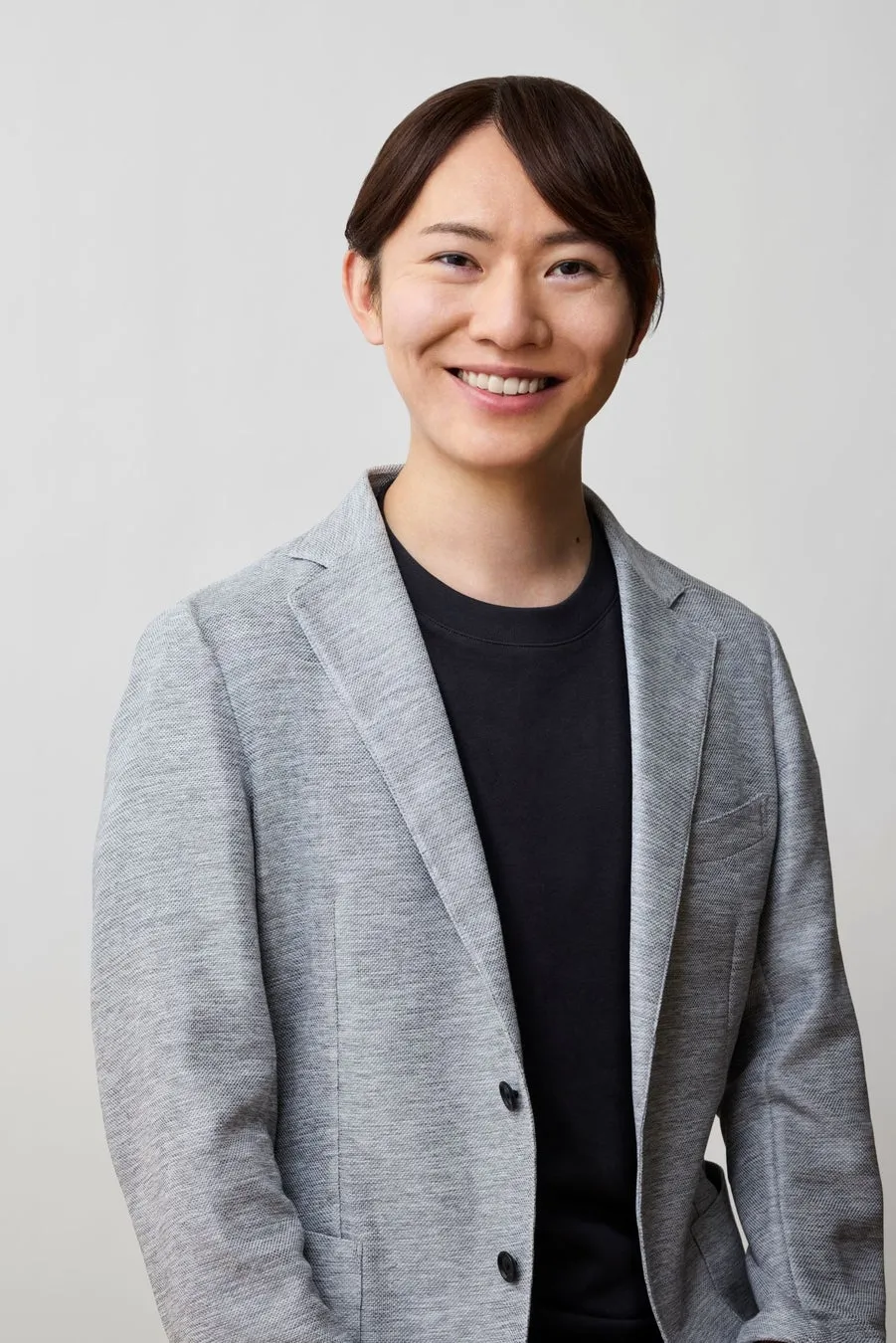 安野 貴博 氏