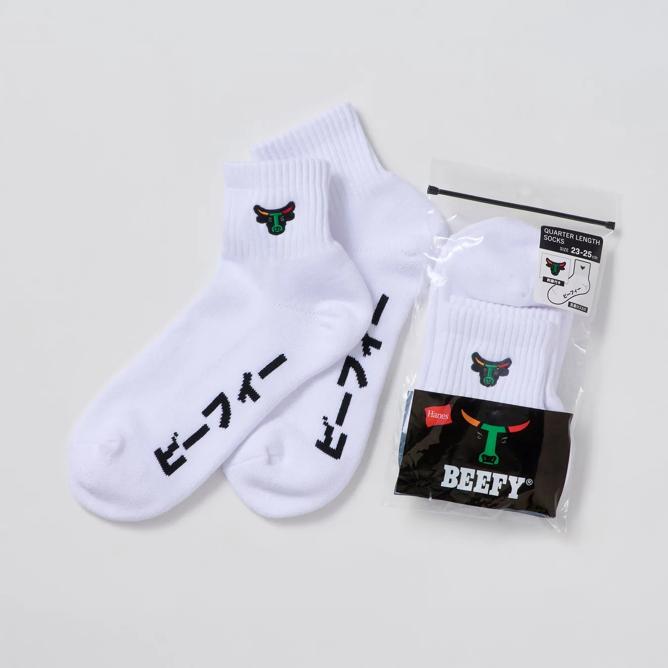Hanes x セブン-イレブン BEEFY-Tの商品パッケージ