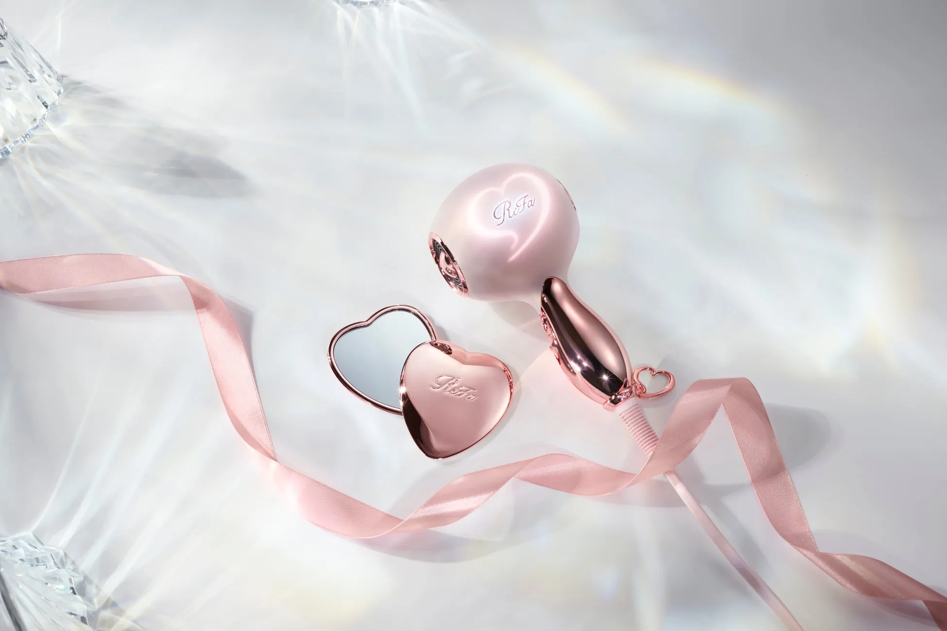 ReFa HEART MIRRORが当たるキャンペーン