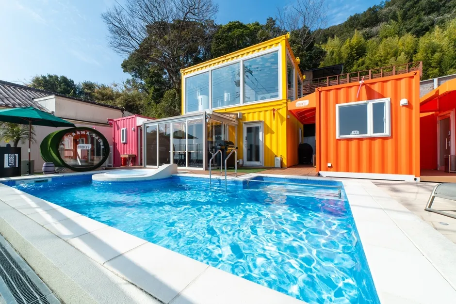 THE BOXY AWAJI 外観