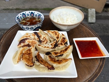 餃子12個&ライス (スープ付き)