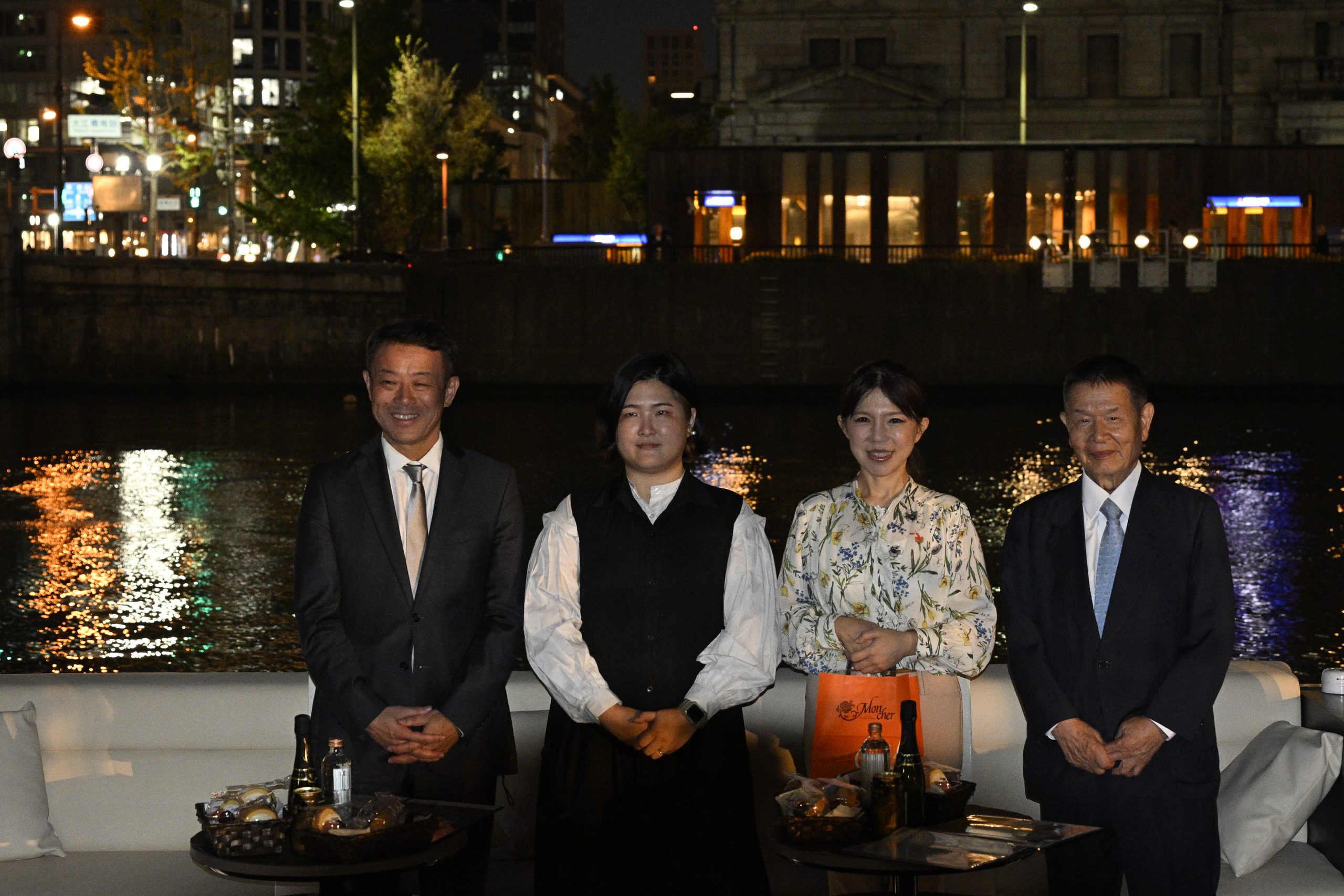 2026年10月1日／撮影：大谷優太／左から三宅 正弘・松田 亜矢香・金 美花・一本松 榮
